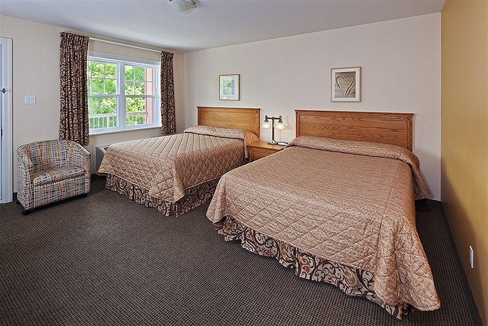 Hotel-Motel Castel De La Mer La Malbaie Zewnętrze zdjęcie